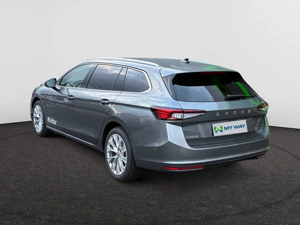 SKODA Superb Combi (2024) — foto 19 van 24