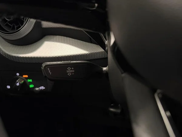 AUDI Q2 (2024) — foto 18 van 29