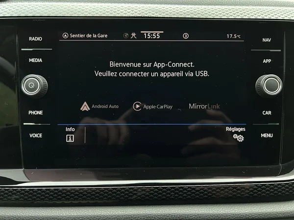 VOLKSWAGEN Polo (2022) — foto 17 van 23