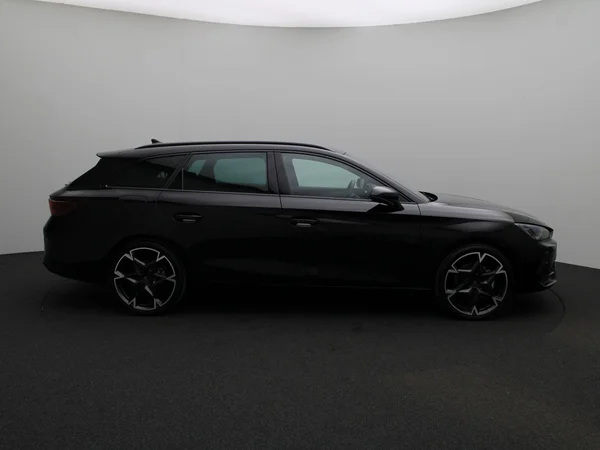 CUPRA Leon ST e-Hybrid (PHEV) (2025) — foto 17 van 20
