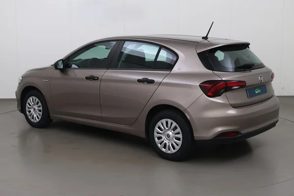 Fiat Tipo Hatchback (2021) — foto 10 van 16