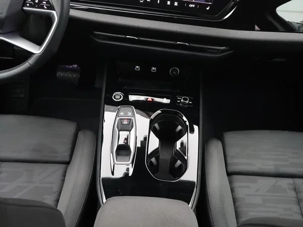 AUDI A5 Avant e-hybrid (PHEV) (2026) — foto 17 van 30