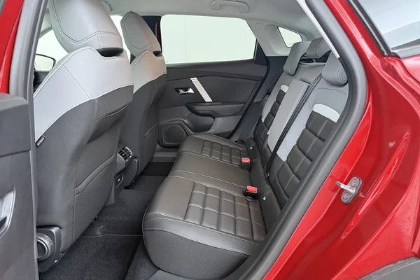 Citroen C4 X (2025) — foto 15 van 16