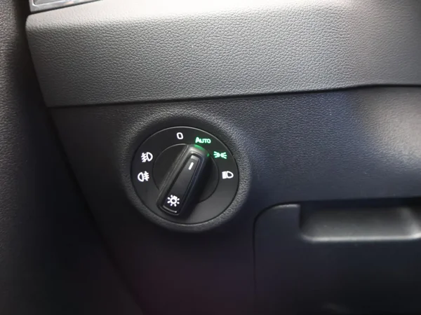 Škoda Karoq (2022) — foto 15 van 24