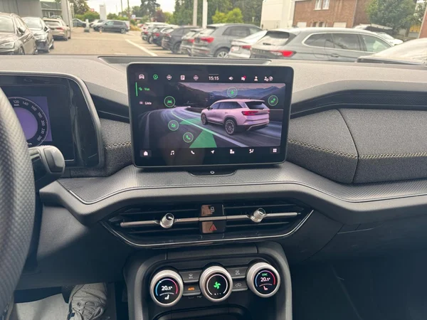 SKODA Kodiaq (2025) — foto 5 van 24