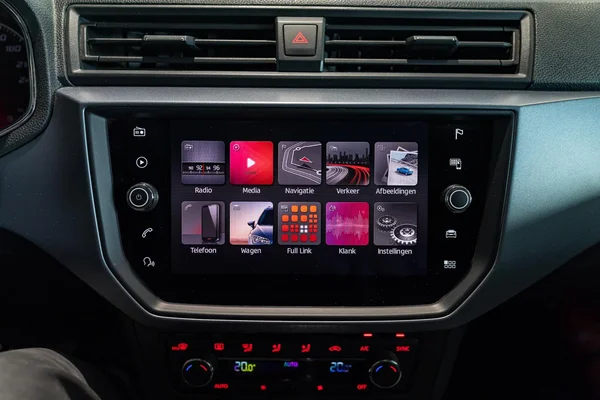 SEAT Arona (2018) — foto 20 van 32