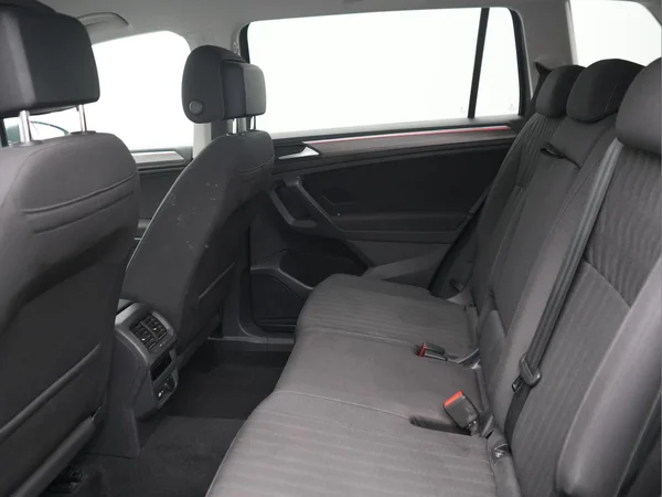 VOLKSWAGEN Tiguan Allspace (2022) — foto 6 van 43
