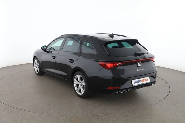 Seat Leon (2024) — foto 10 van 16