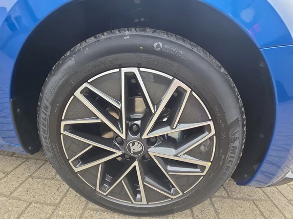 SKODA Octavia Combi (2025) — foto 24 van 24
