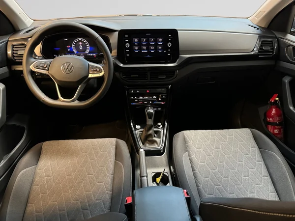 VOLKSWAGEN T-Cross (2025) — foto 19 van 23