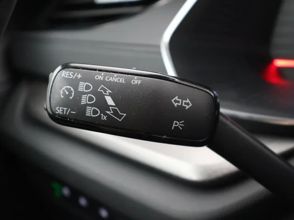 SKODA Octavia Combi PHEV (2023) — foto 20 van 22