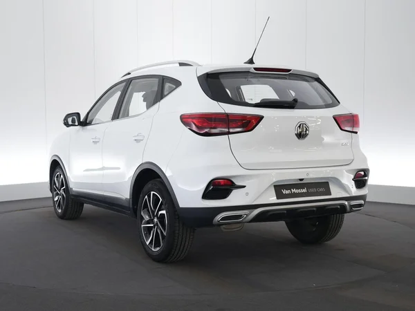 MG ZS (2024) — foto 12 van 23