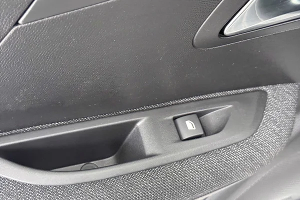 Peugeot 208 (2025) — foto 14 van 34