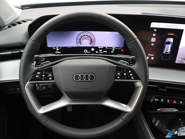 AUDI Q3 Sportback (2026) — foto 4 van 23