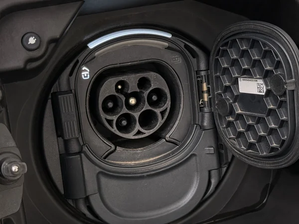MERCEDES CLA 250 (2022) — foto 24 van 31