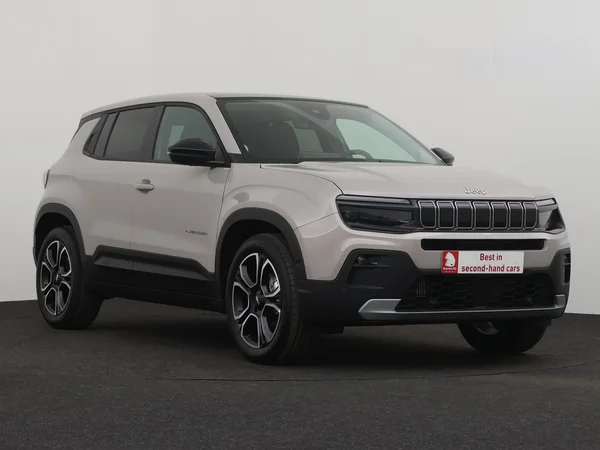 JEEP Avenger (2024) — foto 25 van 30