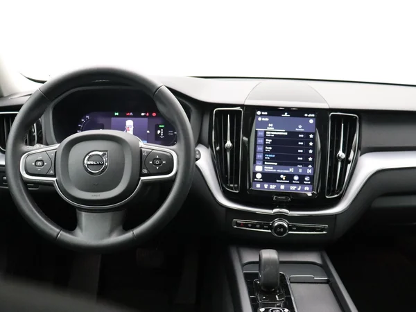 Volvo XC60 (2022) — foto 14 van 30