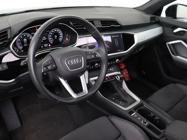 AUDI Q3 (2024) — foto 18 van 19
