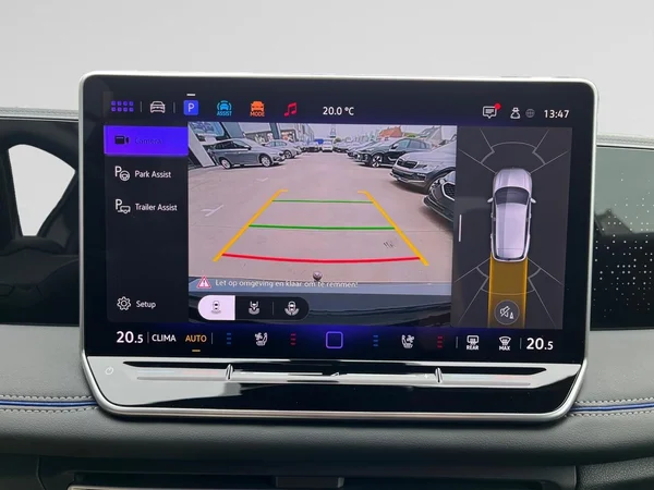 VOLKSWAGEN Tiguan (2025) — foto 7 van 22
