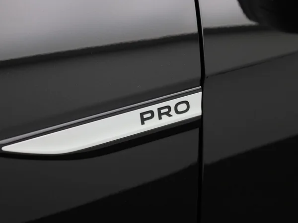Volkswagen ID.4 (2023) — foto 8 van 37