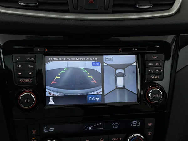 NISSAN Qashqai (2017) — foto 11 van 28