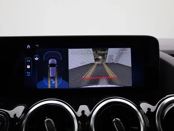 Mercedes-Benz GLA (2025) — foto 29 van 50