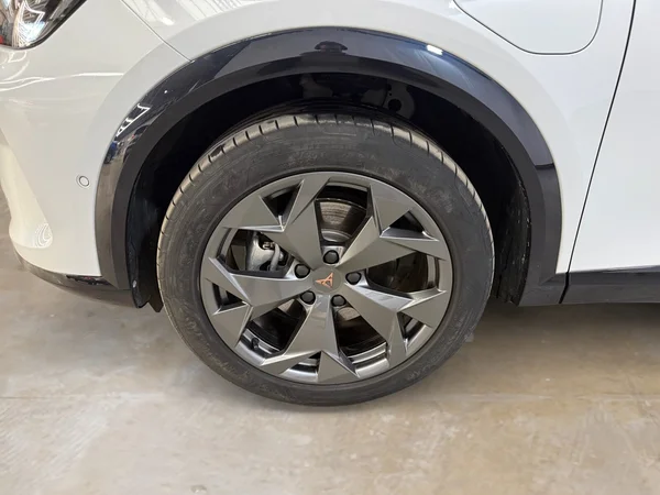 Cupra Formentor (2024) — foto 3 van 30