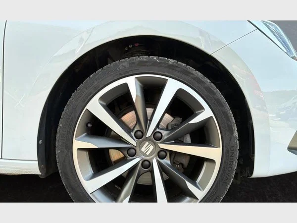 Seat Leon (2024) — foto 11 van 20
