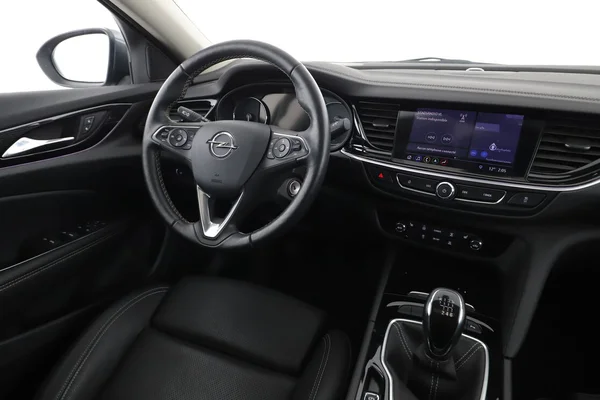 Opel Insignia (2020) — foto 4 van 16