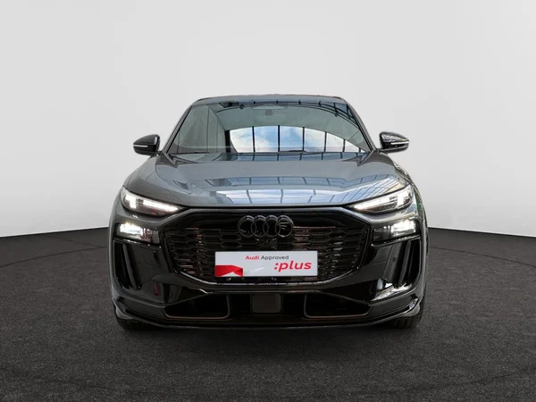 AUDI Q6 Sportback e-tron (2026) — foto 17 van 20