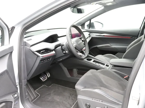 SKODA (2025) — foto 10 van 19