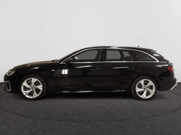 AUDI A4 Avant (2021) — foto 12 van 23
