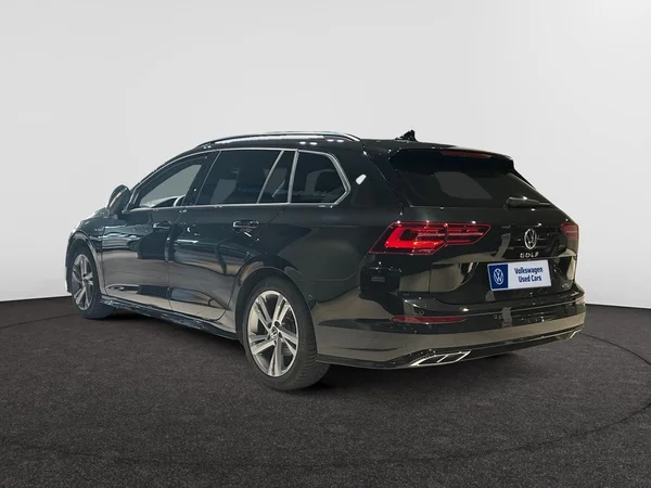 VOLKSWAGEN Golf VIII SW (2024) — foto 24 van 28