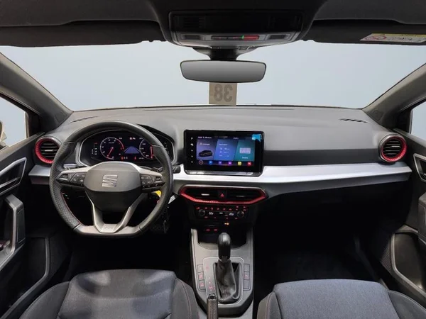 SEAT Ibiza 5P/D (2024) — foto 8 van 31