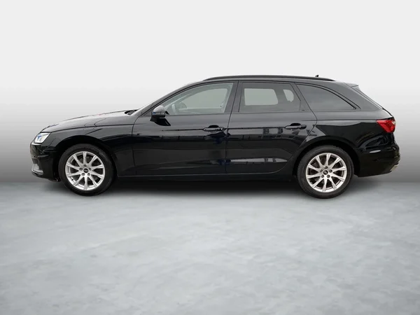 Audi A4 (2022) — foto 17 van 20