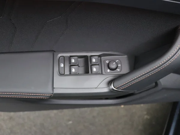CUPRA Formentor (2025) — foto 16 van 31