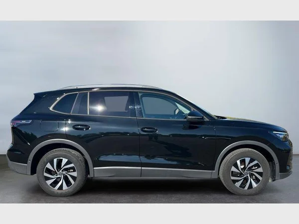 Volkswagen Tiguan (2025) — foto 28 van 31