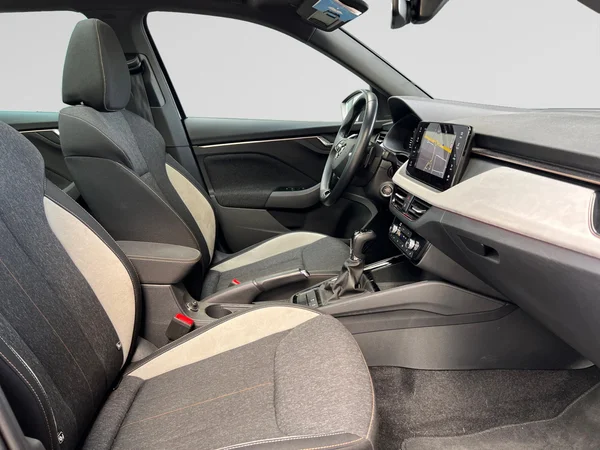 SKODA Kamiq (2024) — foto 5 van 16