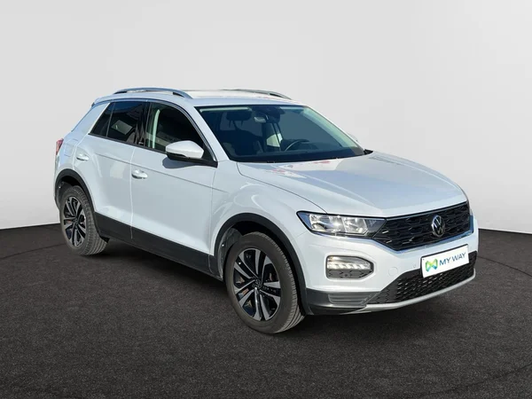 VOLKSWAGEN T-Roc (2021) — foto 18 van 20