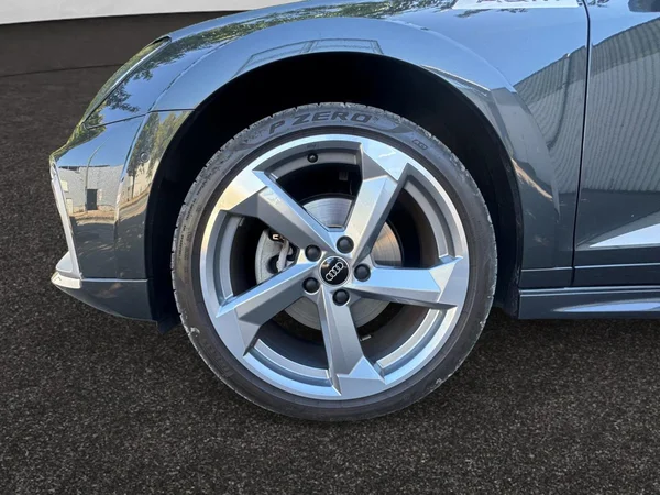 AUDI A3 Allstreet (2025) — foto 13 van 21