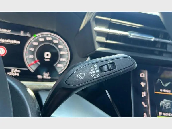 Audi A3 Sportback (2023) — foto 17 van 29
