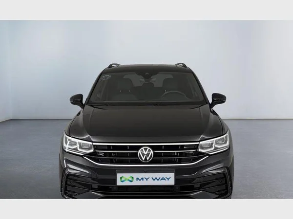 Volkswagen Tiguan Allspace (2023) — foto 12 van 40