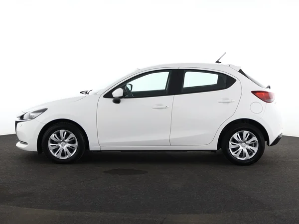 MAZDA 2 (2021) — foto 12 van 26