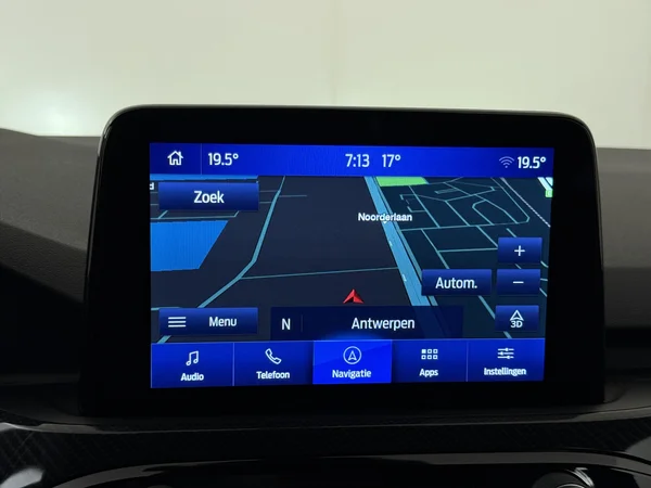 FORD Kuga (2023) — foto 10 van 29
