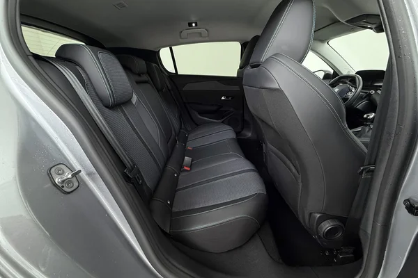 Peugeot 308 (2024) — foto 13 van 29
