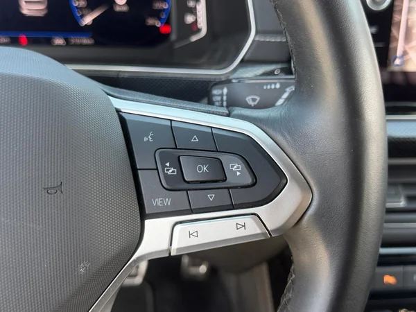 VOLKSWAGEN T-Cross (2025) — foto 5 van 21