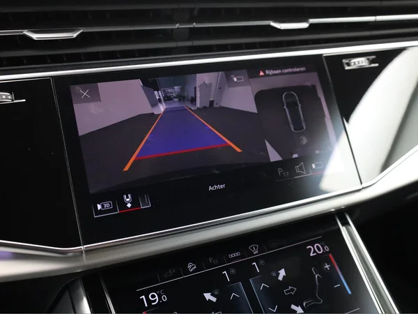 AUDI Q8 SUV e-hybrid (PHEV) (2026) — foto 18 van 28