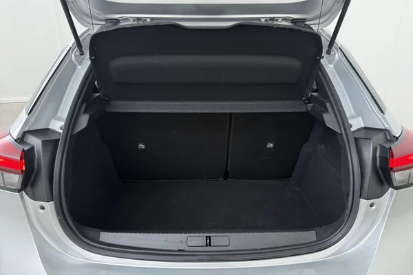 Opel Corsa (2025) — foto 15 van 19