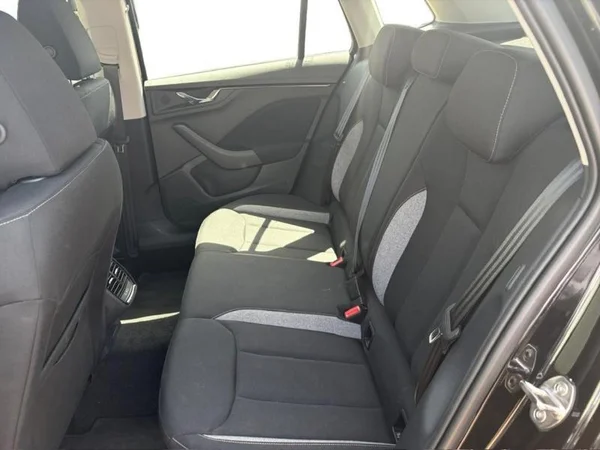 Skoda Kamiq (2024) — foto 18 van 26