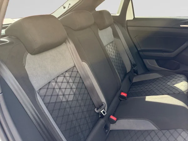 VOLKSWAGEN Taigo (2025) — foto 7 van 16